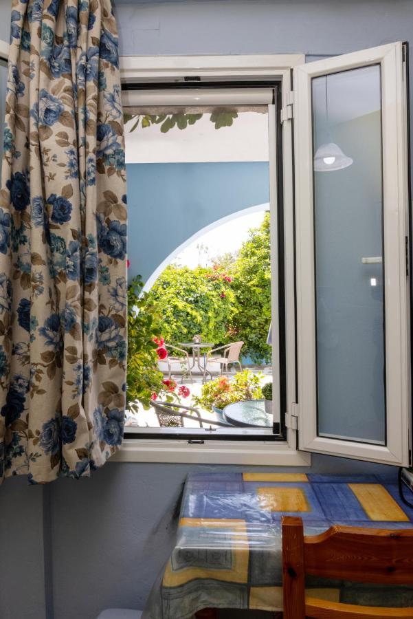 Irini Studios In Tinos Agios Ioannis  Exterior foto