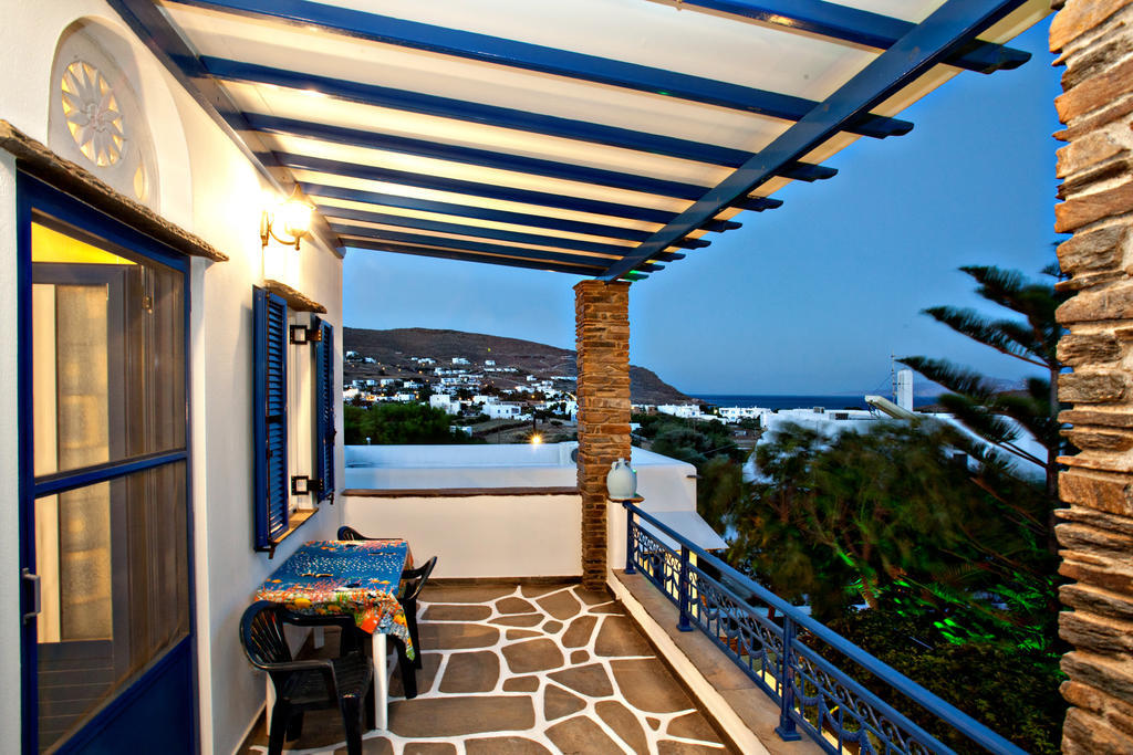 Irini Studios In Tinos Agios Ioannis  Exterior foto